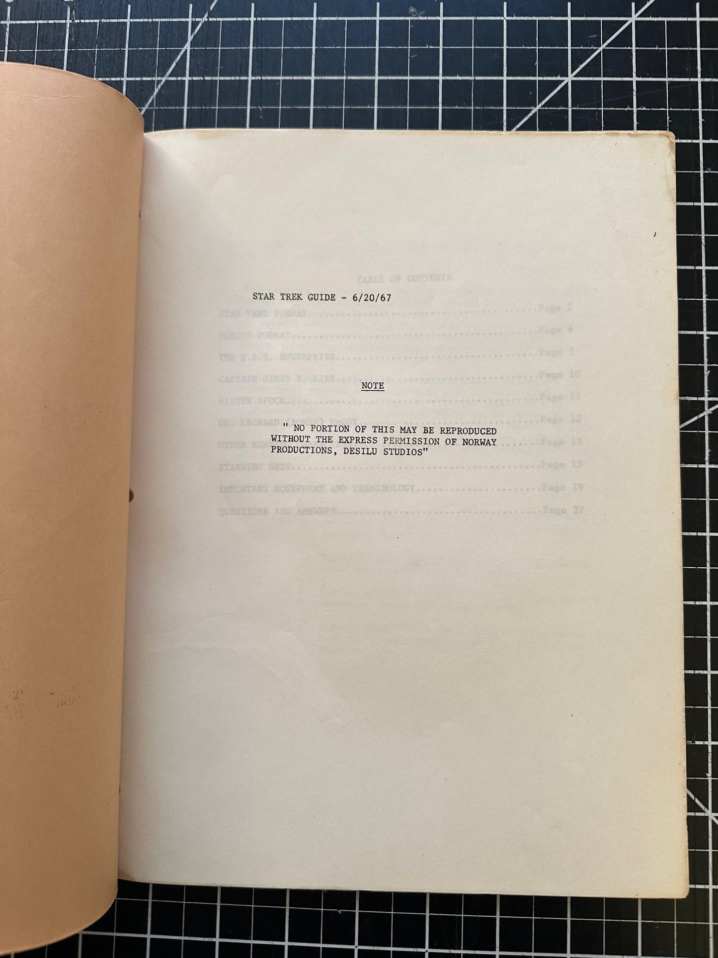 The Star Trek Guide 1967 Gene Roddenberry Paramount Layout Artist Copy